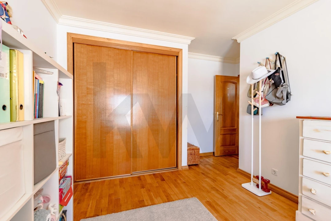 Apartamento T3 para Venda em Águas Livres Foto 18