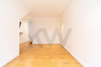 Apartamento T1 para Venda em Alcantara