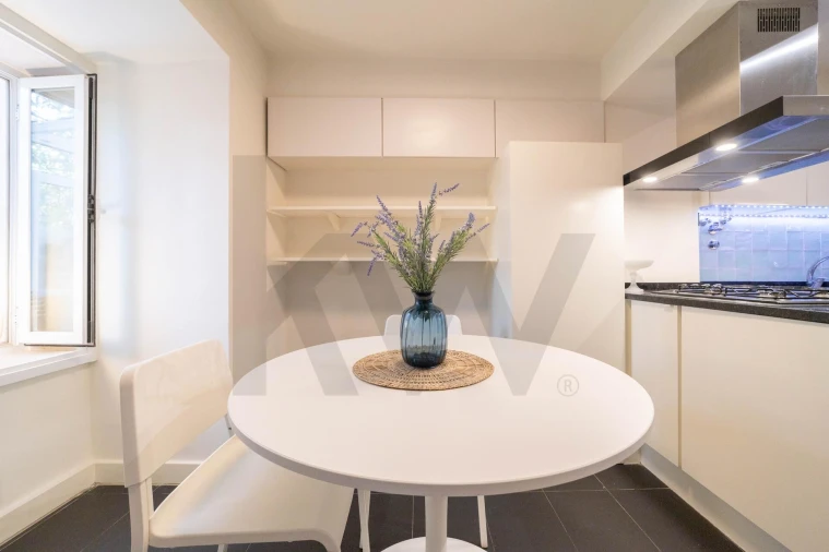 Apartamento T1 para Venda em Alcantara Foto 19