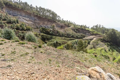Terreno para Venda em Jardim da Serra