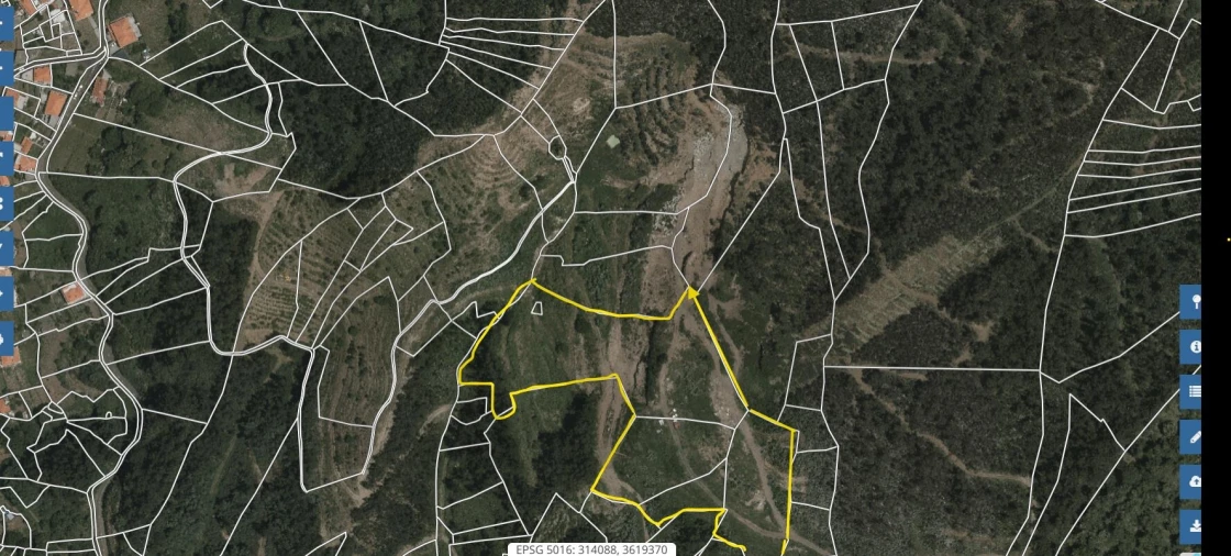 Terreno para Venda em Jardim da Serra Foto 42