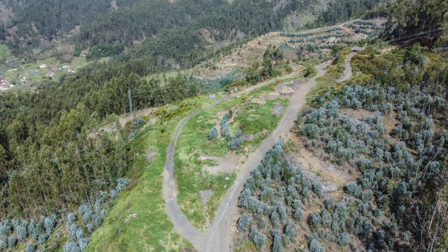 Terreno para Venda em Jardim da Serra Foto 10