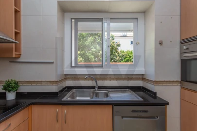 Apartamento T2 para Venda em Alvalade