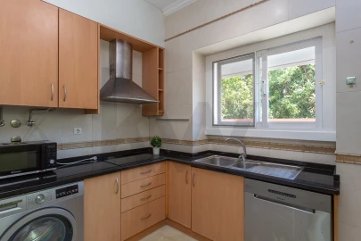 Apartamento T2 para Venda em Alvalade