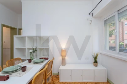 Apartamento T2 para Venda em Alvalade