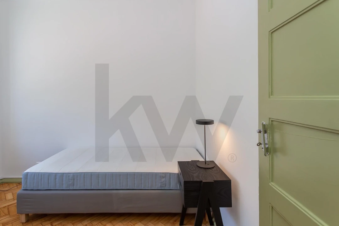 Apartamento T2 para Venda em Alvalade Foto 26