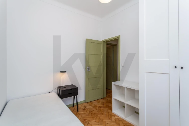 Apartamento T2 para Venda em Alvalade Foto 29