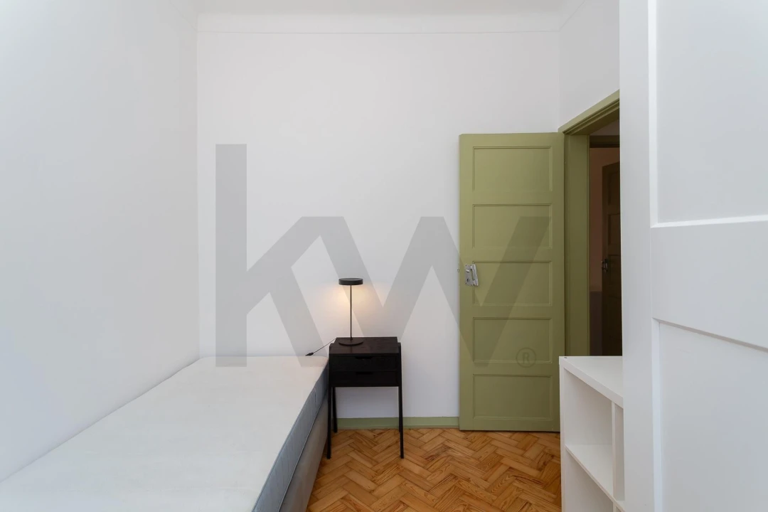 Apartamento T2 para Venda em Alvalade Foto 28
