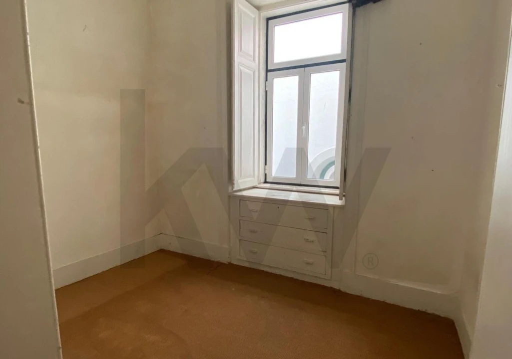 Apartamento T15 para Arrendamento em Campo de Ourique Foto 26