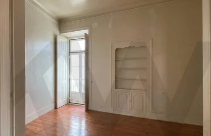 Apartamento T15 para Arrendamento em Campo de Ourique