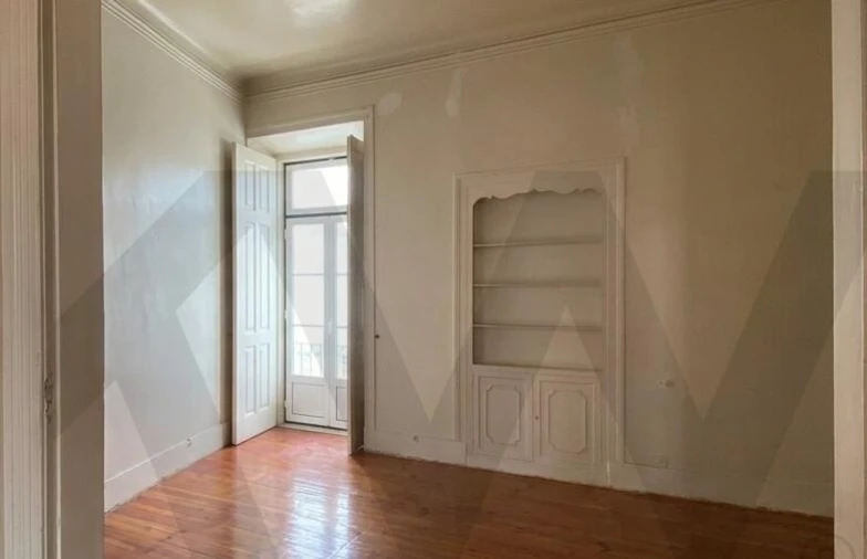 Apartamento T15 para Arrendamento em Campo de Ourique Foto 4
