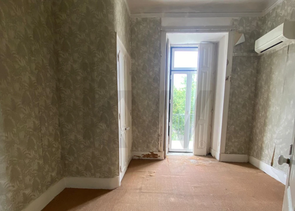 Apartamento T15 para Arrendamento em Campo de Ourique Foto 22