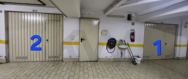 Apartamento T4 para Venda em Encosta do Sol