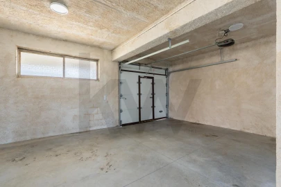 Moradia T4 para Venda em Esgueira