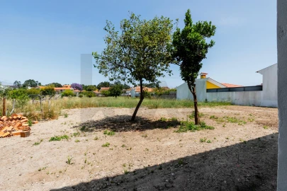 Moradia T4 para Venda em Esgueira