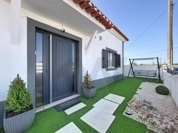 Moradia T3 para Venda em Alpiarça