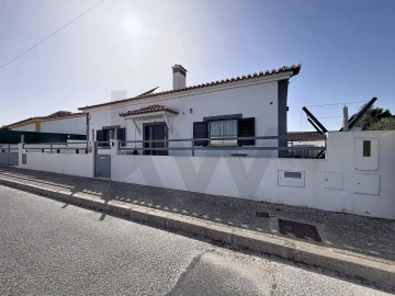 Moradia T3 para Venda em Alpiarça