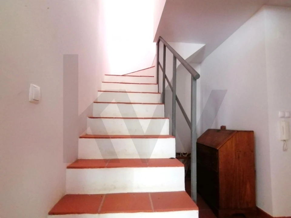 Apartamento T2 para Venda em Envendos Foto 12
