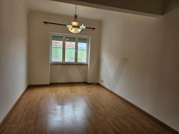 Apartamento T2 para Venda em Mina de Água