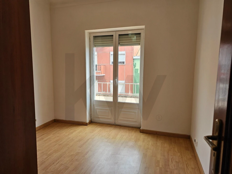 Apartamento T2 para Venda em Mina de Água Foto 6