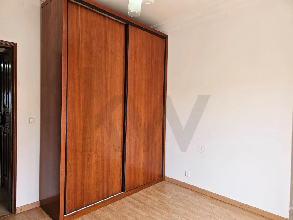 Apartamento T2 para Venda em Mina de Água Foto 8