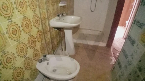 Moradia T2 para Venda em Alfarelos