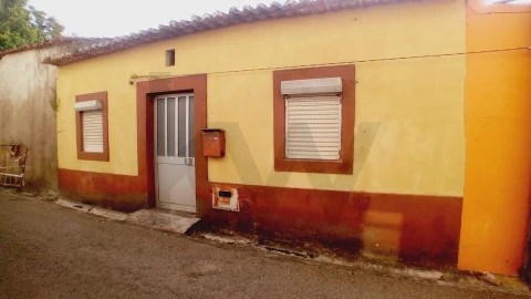 Moradia T2 para Venda em Alfarelos