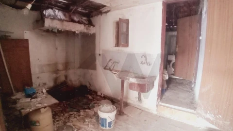 Moradia T2 para Venda em Alfarelos