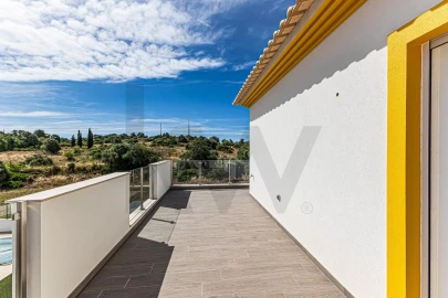Moradia T3 para Venda em Albufeira e Olhos de Água