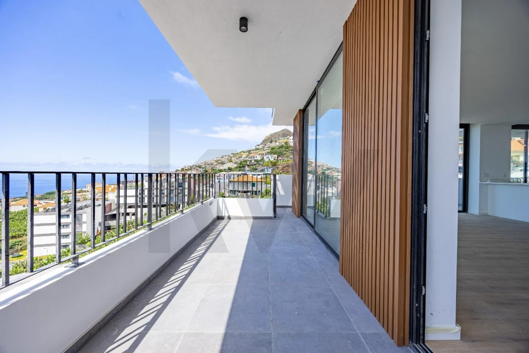Apartamento T3 para Venda em Camara de Lobos Foto 22