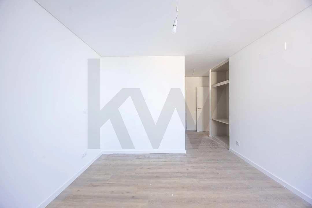 Apartamento T3 para Venda em Camara de Lobos Foto 26