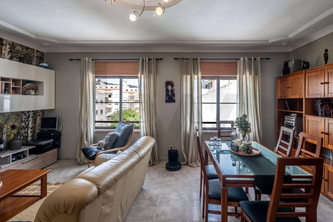 Apartamento T3 para Venda em Alverca do Ribatejo e Sobralinho Foto 3