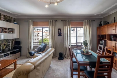 Apartamento T3 para Venda em Alverca do Ribatejo e Sobralinho