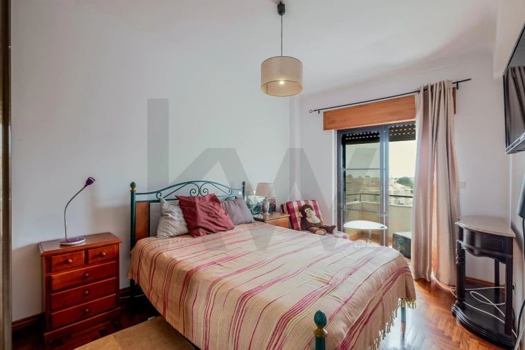 Apartamento T3 para Venda em Alverca do Ribatejo e Sobralinho Foto 18