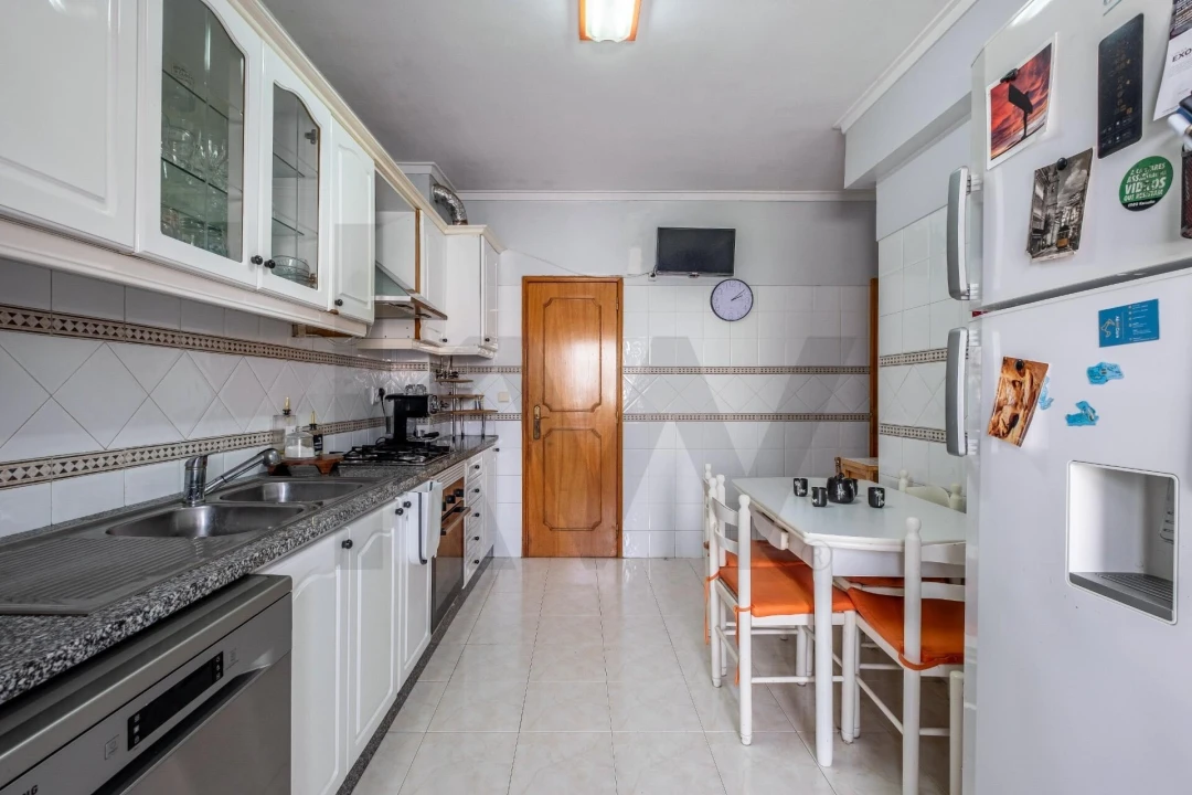 Apartamento T3 para Venda em Alverca do Ribatejo e Sobralinho Foto 12