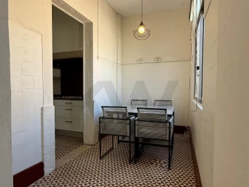 Apartamento T4 para Arrendamento em Campo de Ourique