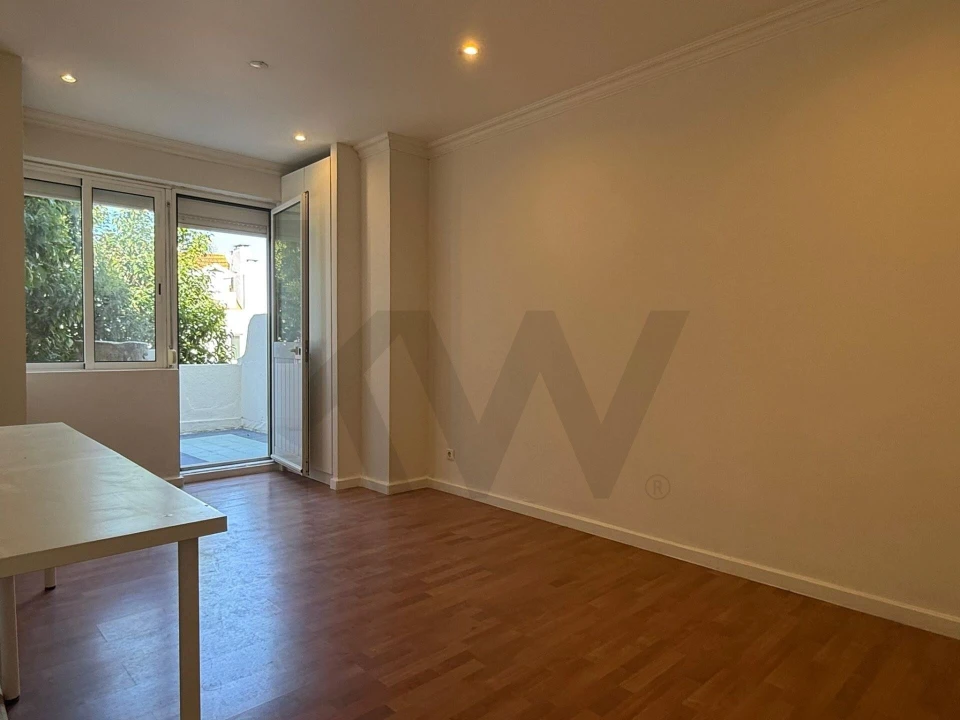 Apartamento T4 para Arrendamento em Campo de Ourique Foto 16