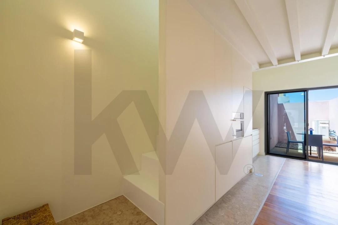 Apartamento T1 para Venda em Santa Maria Maior Foto 6