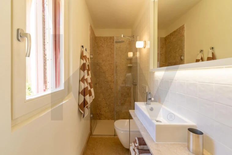 Apartamento T1 para Venda em Santa Maria Maior Foto 17