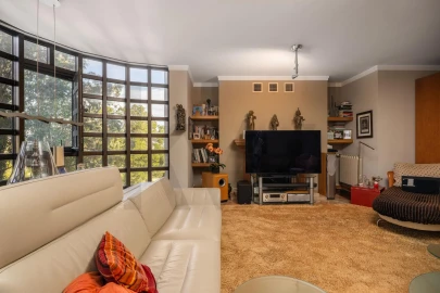 Apartamento T5 para Venda em São Domingos de Benfica