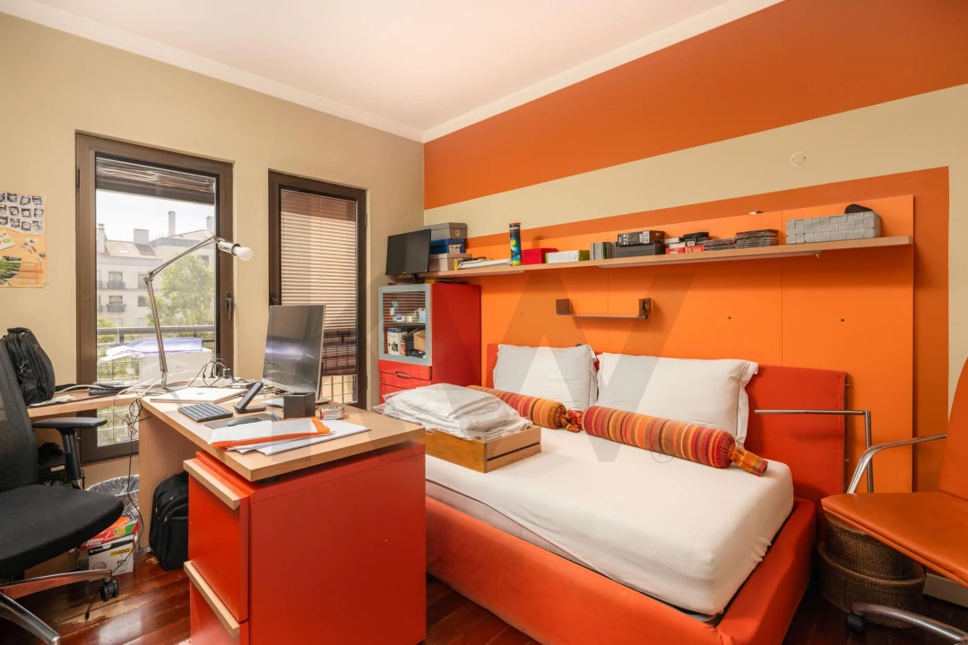 Apartamento T5 para Venda em São Domingos de Benfica Foto 21