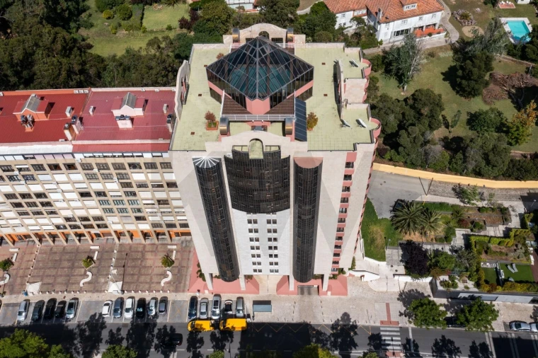 Apartamento T5 para Venda em São Domingos de Benfica Foto 27