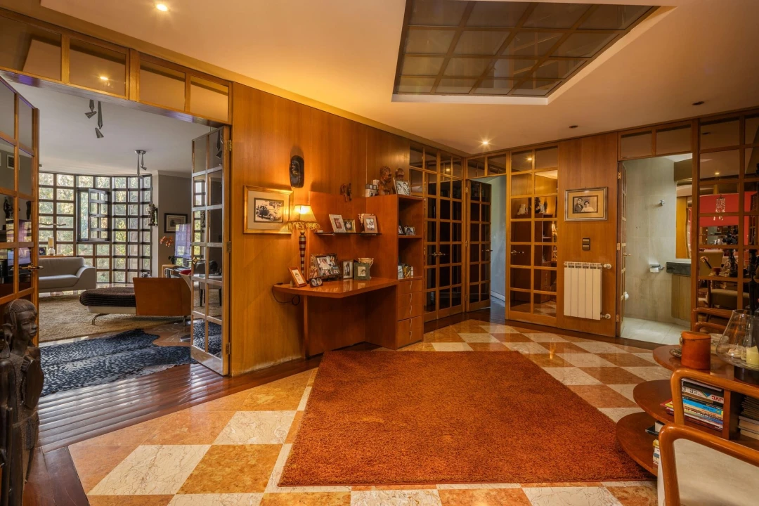 Apartamento T5 para Venda em São Domingos de Benfica Foto 18