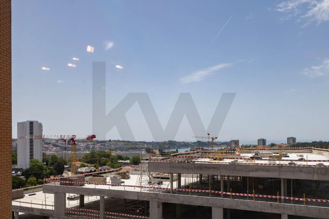 Apartamento T3 para Venda em Lordelo do Ouro e Massarelos Foto 29