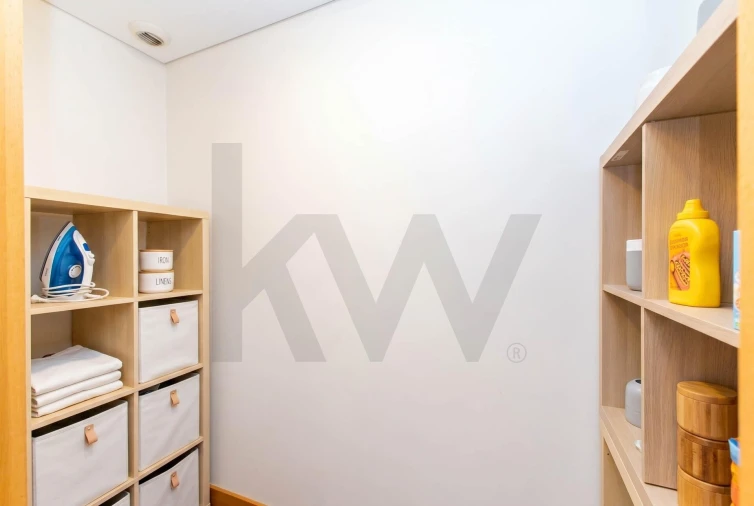 Apartamento T3 para Venda em Lordelo do Ouro e Massarelos Foto 9