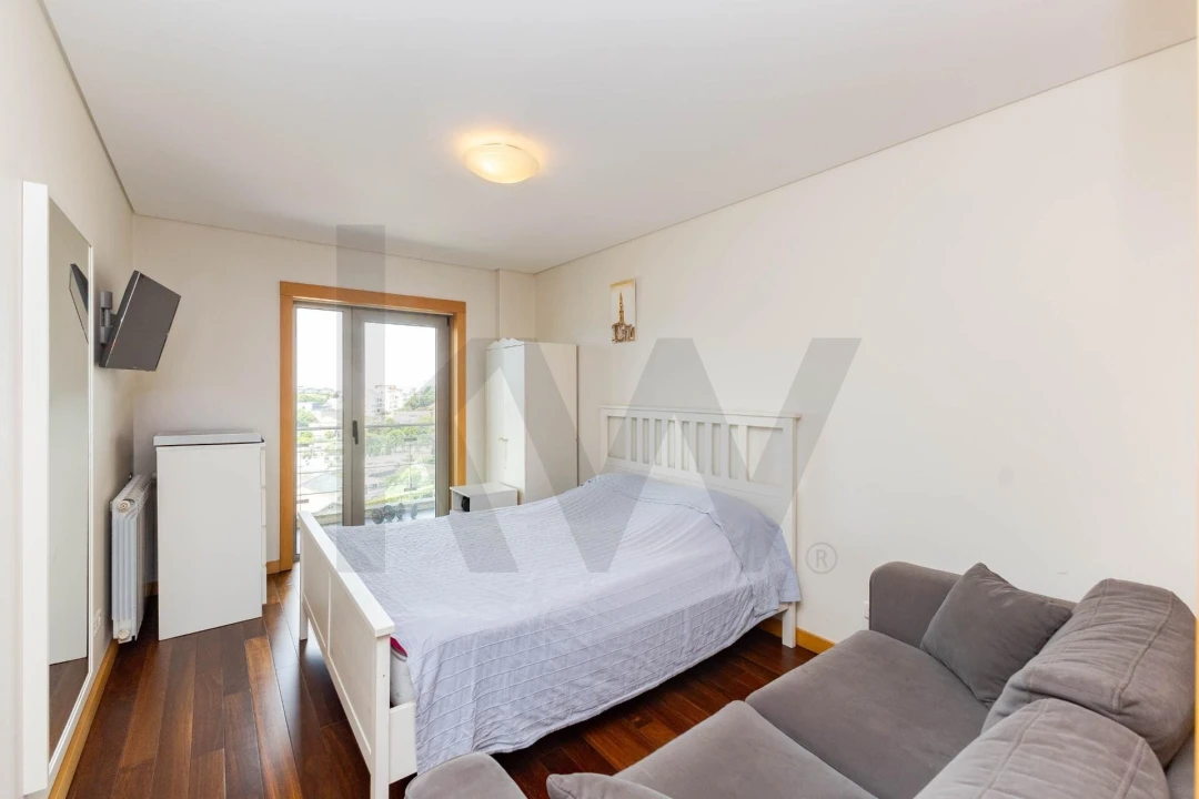 Apartamento T3 para Venda em Lordelo do Ouro e Massarelos Foto 20