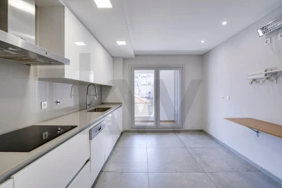 Apartamento T2 para Venda em Carnaxide e Queijas