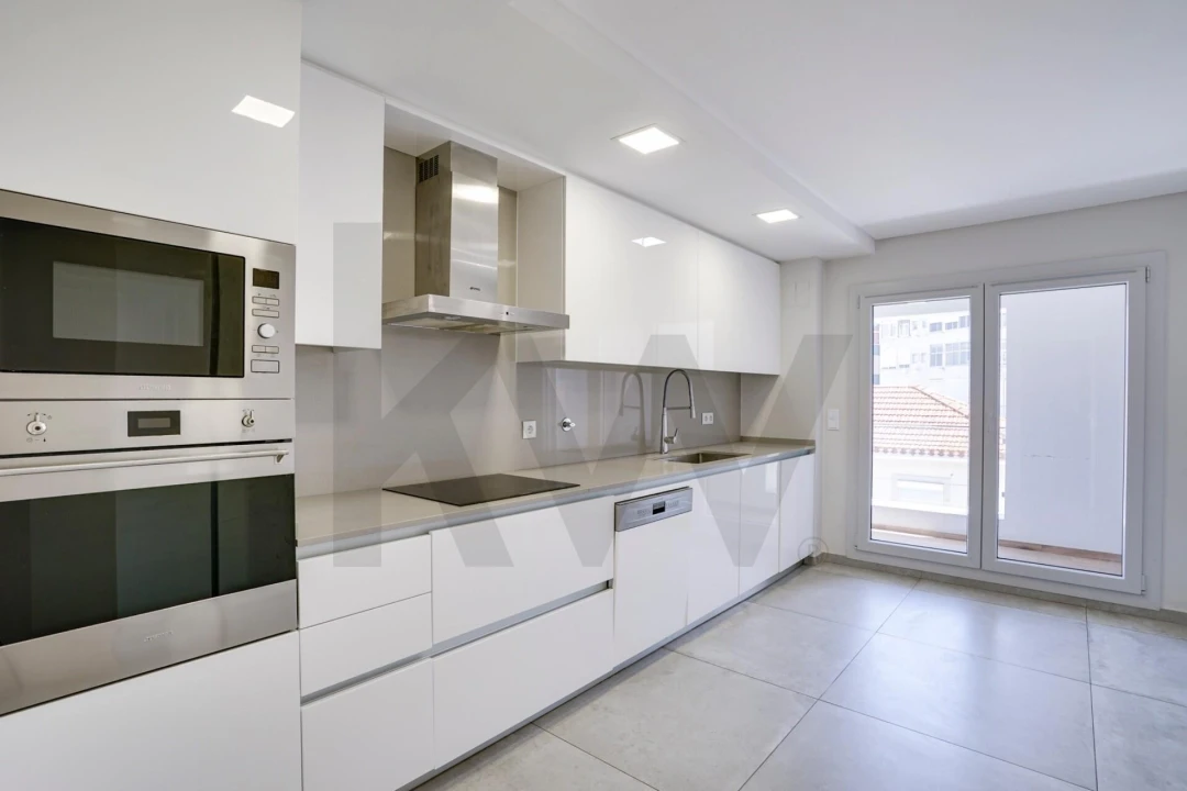Apartamento T2 para Venda em Carnaxide e Queijas Foto 11
