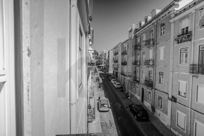 Apartamento T2 para Venda em Campolide