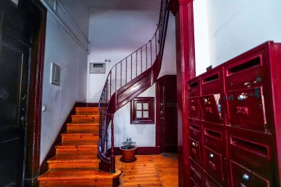 Apartamento T2 para Venda em Campolide